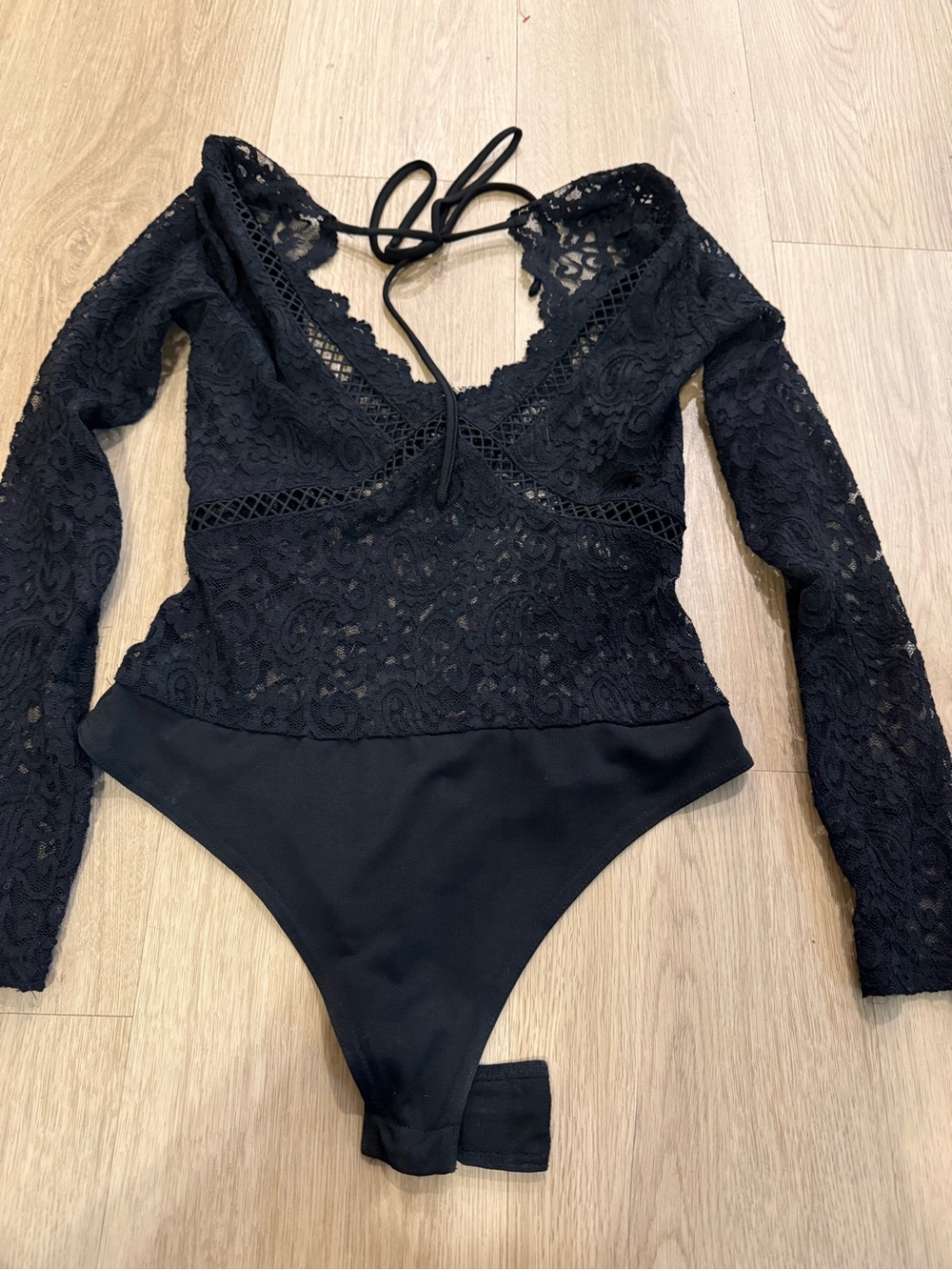 Black Lace Long-Sleeve Bodysuit adult XS